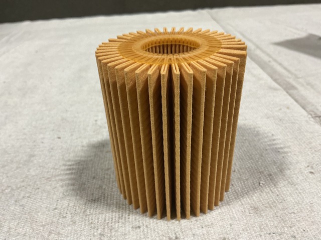 (31) Toyota 04152-YZZA5 Oil Element Kits