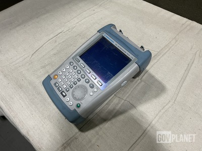 Rohde & Schwarz 103844 Spectrum Analyzer