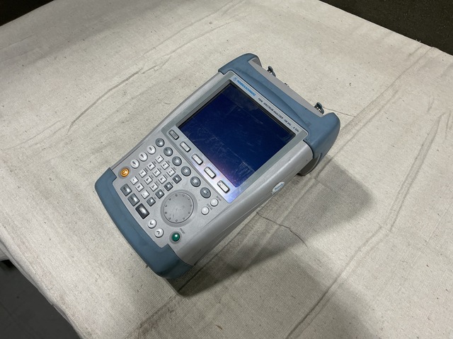 Rohde & Schwarz 103844 Spectrum Analyzer
