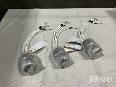 (7) Evolution Interconnect Systems EVO-13227E5806 Connector Assemblies