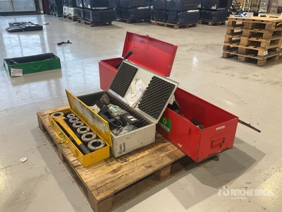 Quantity of (4) Pipe benders and Pipe threader