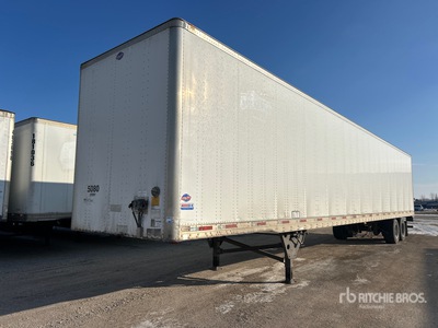 2013 Utility VS2DX 53 ft x 96 in T/A Van Trailer