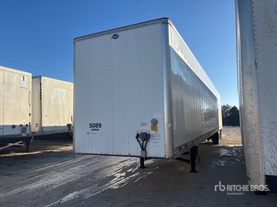 2013 Utility VS2DX 53 ft x 102 in T/A Van Trailer