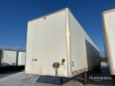 2014 Utility VS2DX 53 ft x 96 in T/A Van Trailer