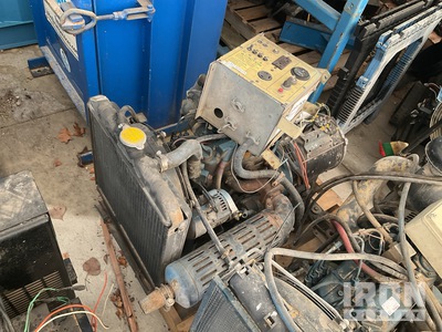 Amida 8L40600-4-MA 13 kW Generator, 6kw (from Light tower) مولد