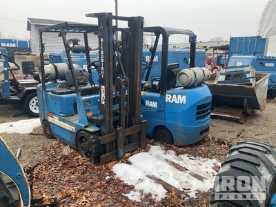 Mitsubishi FGC25K 5000 lb Cushion Tire Warehouse Fork Lift, 5K Forklift (Inoperable)