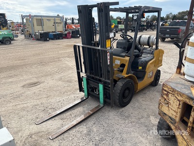 2022 Cat GP25NM 4500 lb Forklift
