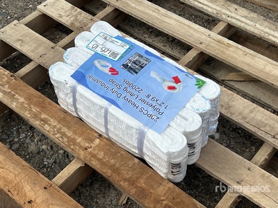 Quantity of (20) 2200 lbs Heavy Duty Industrial Polyester Lifting Strap (Unused)