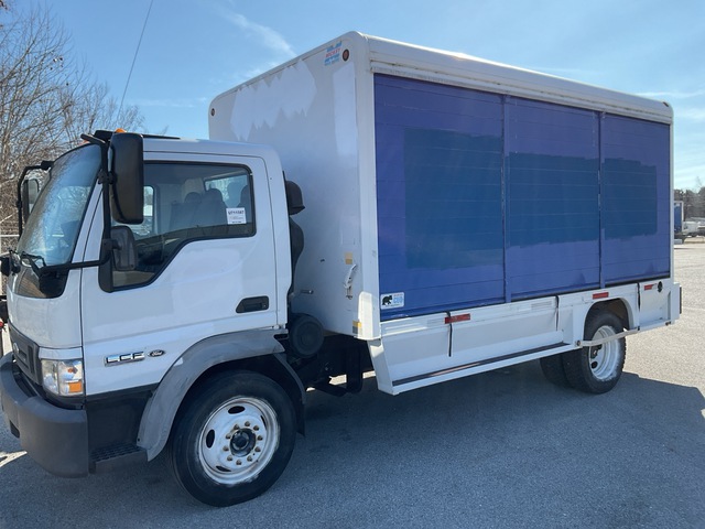 2008 Ford LCF 4x2 6 Bay Beverage Truck (Inoperable)