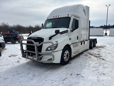 2020 Freightliner Cascadia 126 6x4 T/A Sleeper Truck Tractor