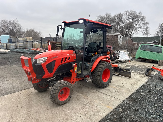 2023 Kubota LX2610HSDC 4WD Utility Tractor