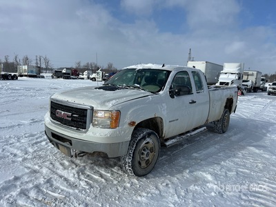2011 GMC Sierra 2500 4x4 Extended Cab Pickup