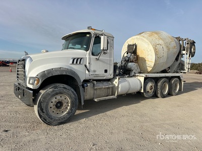 2016 Mack GU713 10x4 Mixer Truck