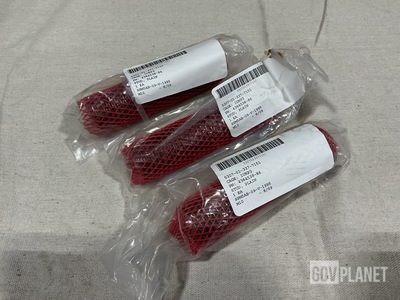 (95) R & D Fasteners 4384538-86 Plain Studs