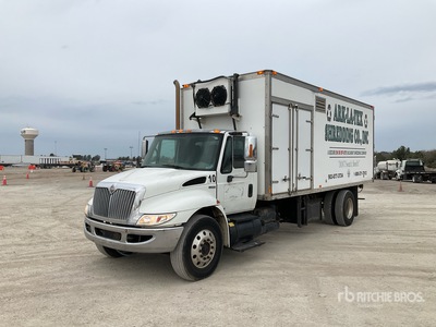 2009 International 4300 4x2 Mobile Shredding Van Truck