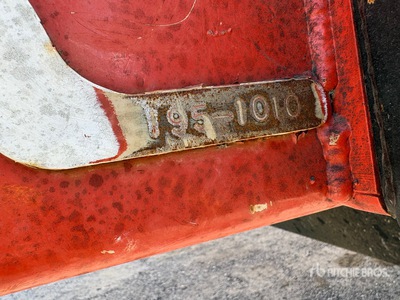 2018 Morbark 6400XT Tracked Horizontal Grinder