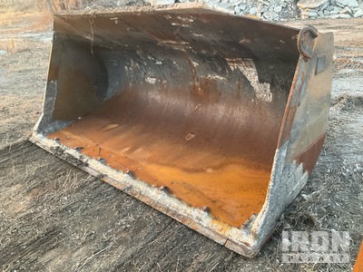 Cat 125 in General Purpose Wheel Loader Bucket - Fits Cat 972M