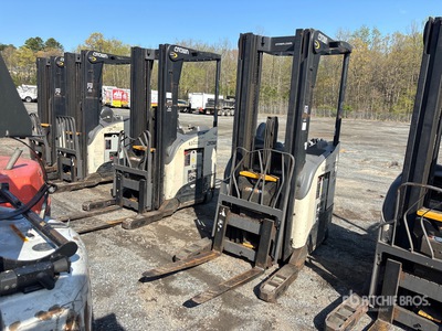2022 Crown RR5725-35 3500 lb Reach Truck