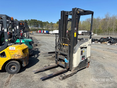 2022 Crown RR5725-35 3500 lb Reach Truck