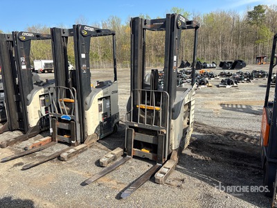 2022 Crown RR5725-35 3500 lb Reach Truck