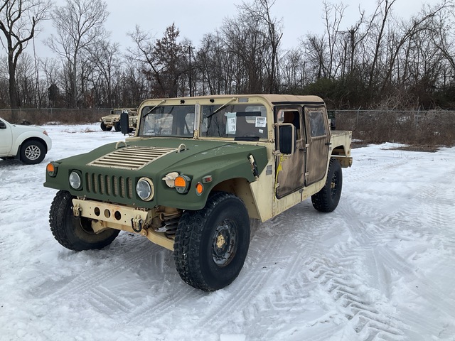 2008 AM General M1097R1 HMMWV 4 Door Soft Top w/Truck Body