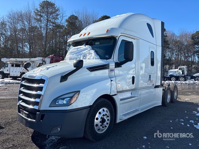 2020 Freightliner Cascadia 126 6x4 T/A Sleeper Truck Tractor (Inoperable)