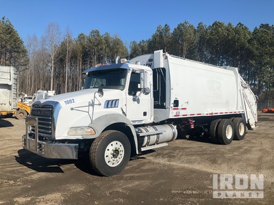 2013 Mack GU813 6x4 Rear Loader Waste Collection Truck