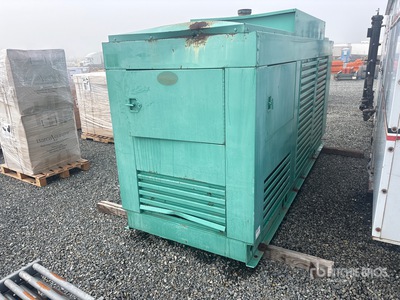 Skid-Mounted 発電機セット (250-749 kw/310-950 kva)