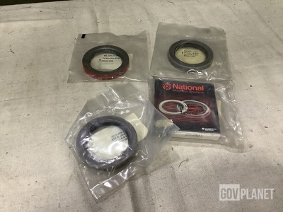 (1,109) 455001 Oil Seals