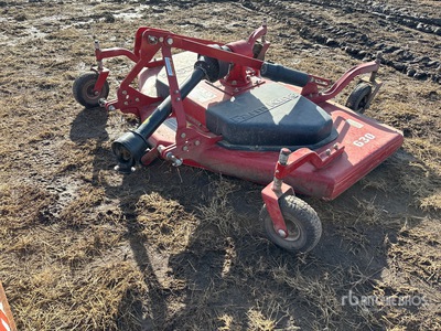 Buhler Farm King Y630 72 in 3-Point Hitch Tondeuse de Finition