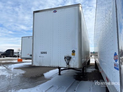 2013 Utility 4000D-X 53 ft x 102 in T/A Van Trailer