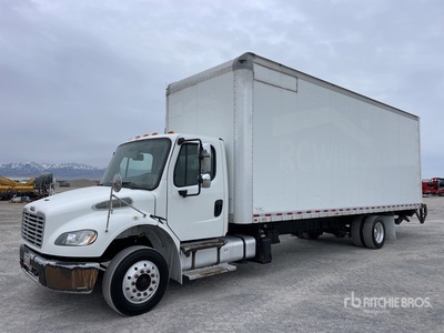 2017 Freightliner M2106 4x2 شاحنة فان