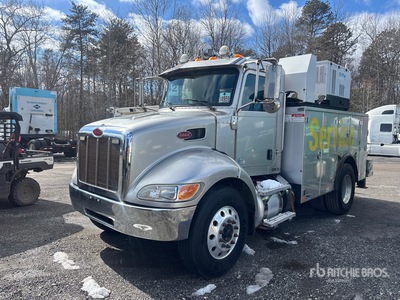 2017 Peterbilt 337 4x4 Service Truck