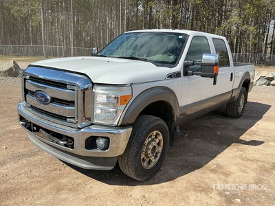 2012 Ford F-250 XLT 4x4 Crew Cab Pickup