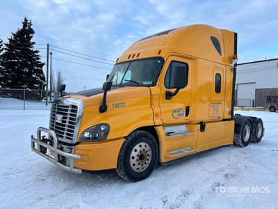 2018 Freightliner Cascadia 125 6x4 Tracteur Routier Couchette