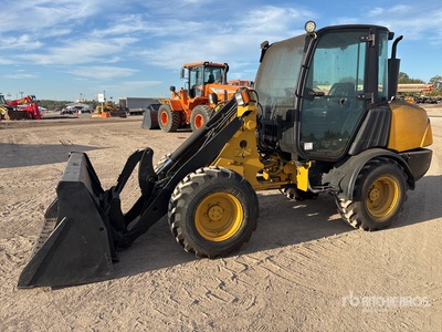 2005 Volvo L25B-P Wheel Loader