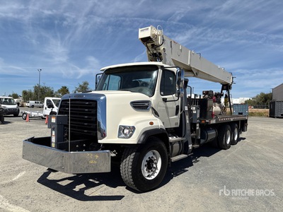 2019 Terex BT5092 50000 lb Articulated Boom on 2019 Freightliner 108SD 6x4 Camion à Fèche