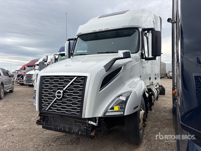 2022 Volvo VNL 6x4 Tracteur routier couchette