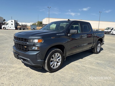 2021 Chevrolet Silverado 1500 Custom 4x2 Crew Cab Pickup