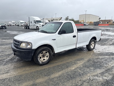 1997 Ford F-150 4x2 Pickup