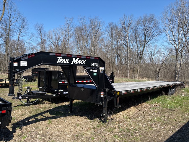 2024 Trail Maxx MAX27-40 12000 lb 40 ft T/A Gooseneck Equipment Trailer