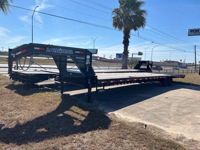 2024 Load Trail 12000 lb 40 ft T/A Gooseneck Flatbed Trailer