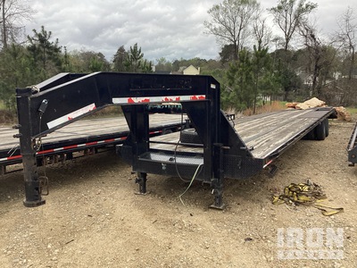 2022 Trailer World 40 ft T/A Equipment Trailer