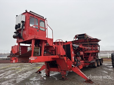 1998 Morbark 1300 Tri/A Tub Grinder