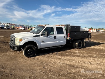 2015 Ford F-350 XL 4x4 Crew Cab Pritsche-Lkw