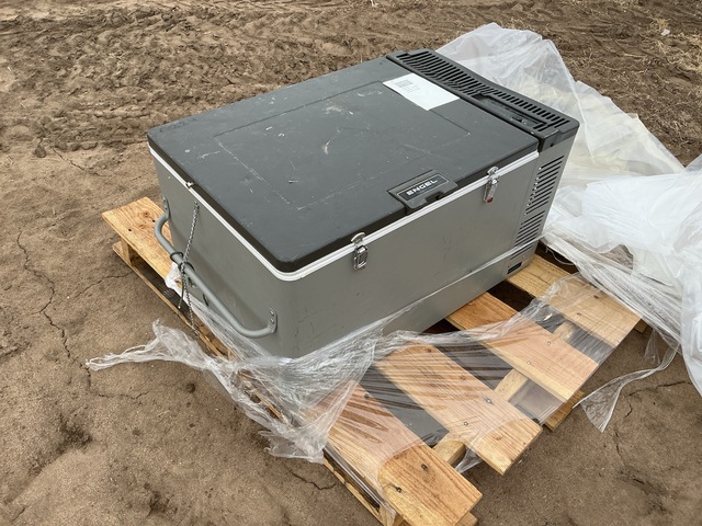 Engel MT60F-U1 AC/DC Fridge/Freezer