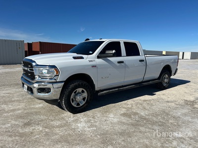 2021 Ram 2500 Tradesman 4x4 Crew Cab Pickup