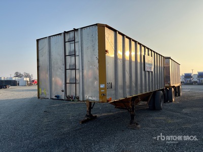 1957 Trailmobile 22 ft S/A Grain Trailer