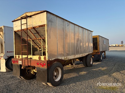 1958 Trailmobile 20 ft S/A Graan aanhanger