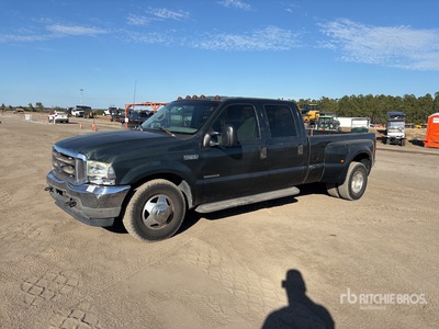 2003 Ford F-350 4x2 Crew Cab Pickup